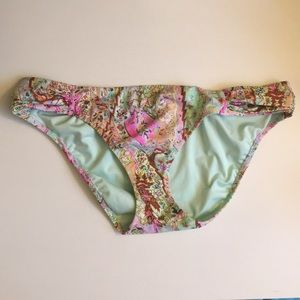 Victoria’s Secret • Bikini Bottoms